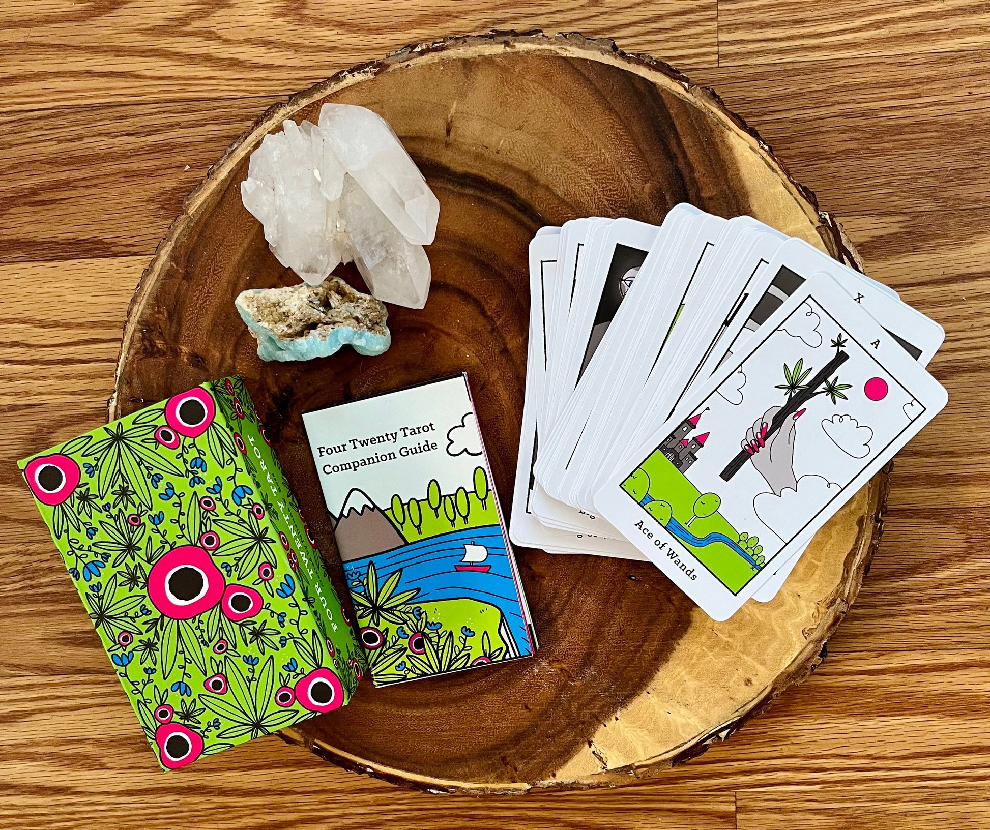 Four Twenty Tarot Card Deck, Oracle Divination Tool, Stoner Marijuana Weed Lover Occult Cards Beginner Rider Waite Tarot Guidebook.